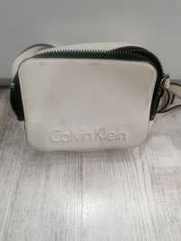 Tirebka Calvin Klein