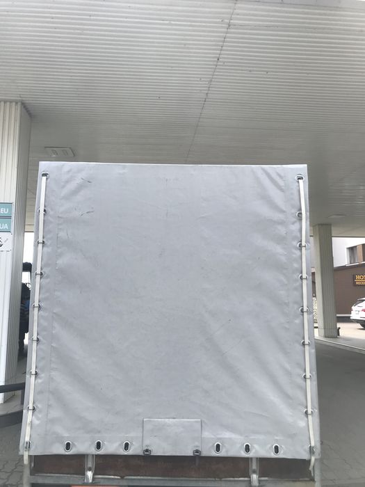 Причіп двох осний повна маса 2500кг розмір 3.8/1,76/1.90 тент новий