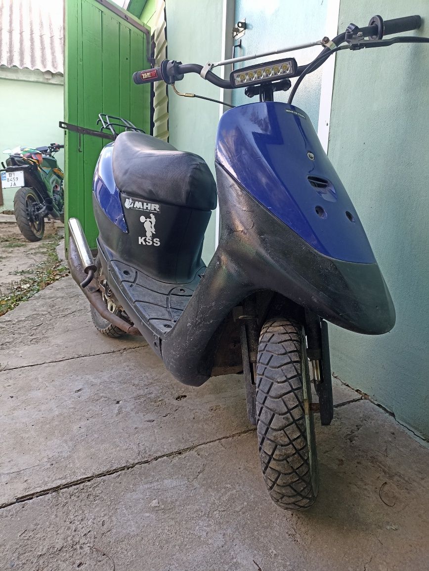 Suzuki let's 2 DX стант