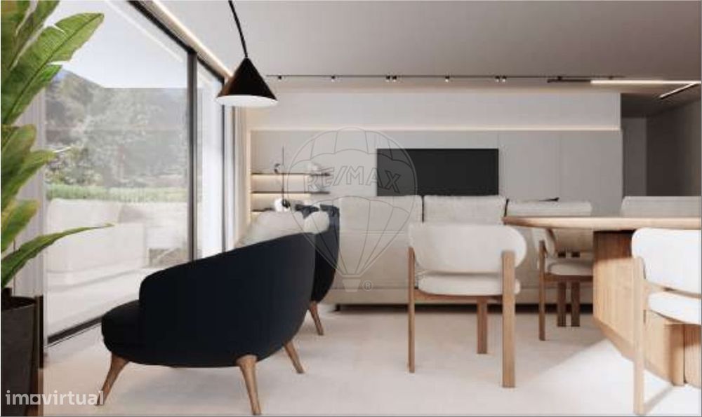 Apartamento T4 para venda