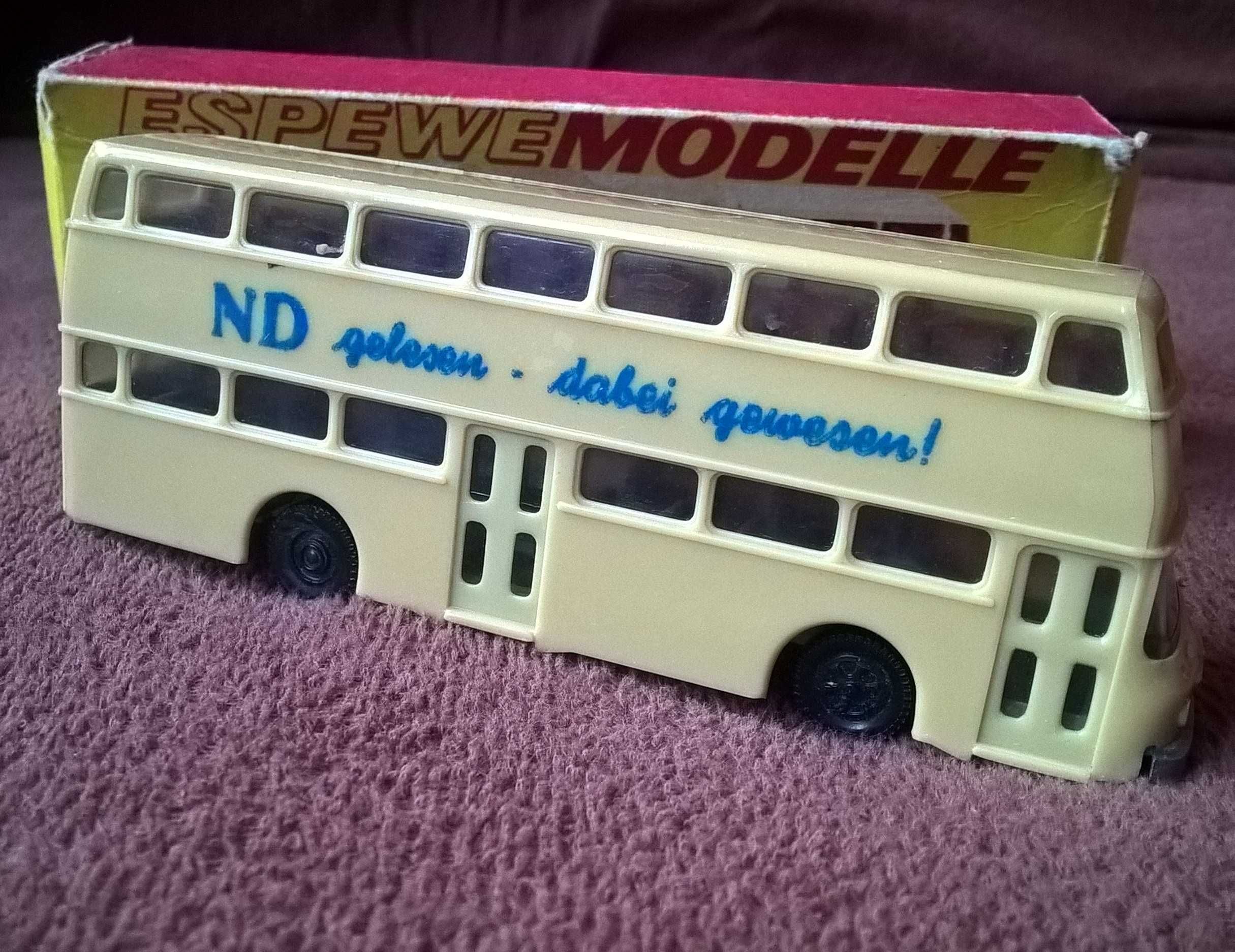 Model autobusu piętrowego w skali piko/H0/m 1:87.