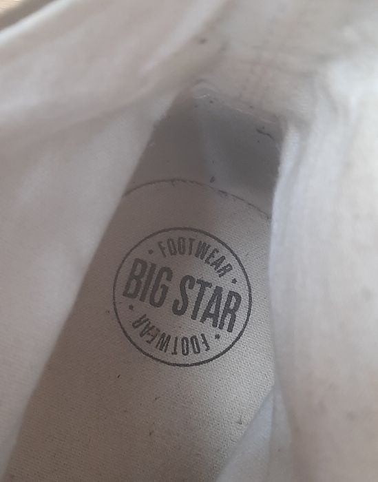 Oryginalne czarne wysokie trampki na białej podeszwie z BigStar