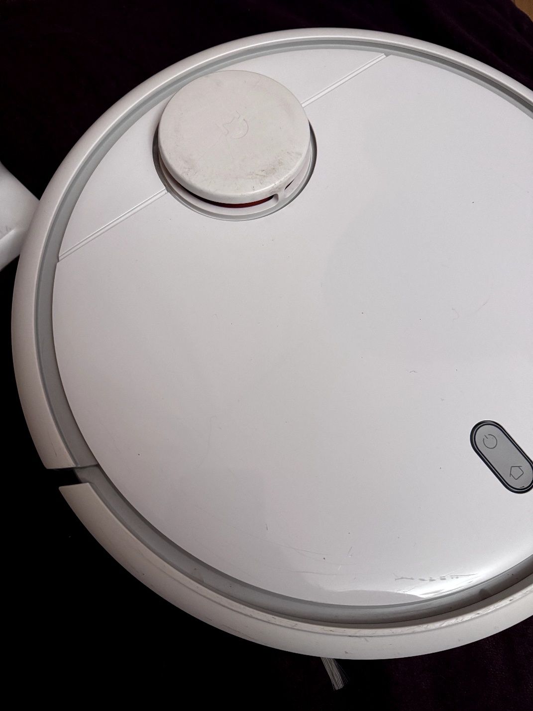 Продам робот-пилосос Xiaomi Mi Robot Vacuum Cleaner