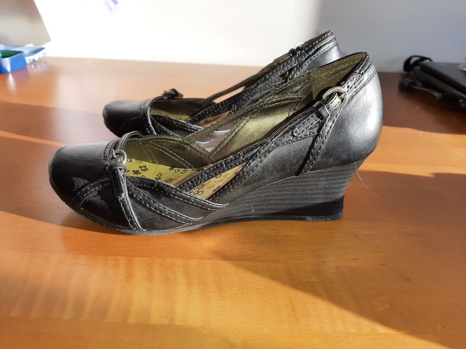 Sapatos senhora Aldo 35 como novos