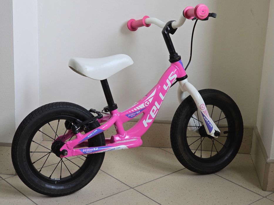 Lekki Rower biegowy różowy Kellys Kite Race 12