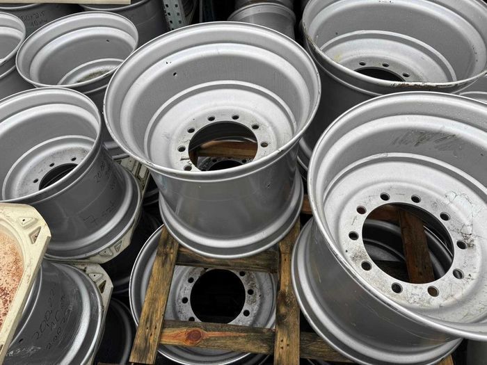 FELGA 24.00-22.5 24,00-22,5 10 otworów ET0 AUTO-ZAREMBA 750 netto