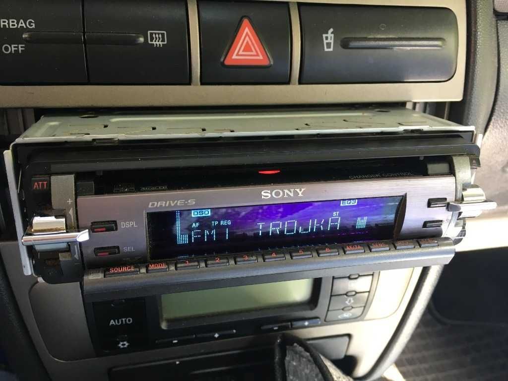 Radio CD Sony CDX-RA 550 XPlod moc 4x50W S-Mosfet winda MP3 WMA
