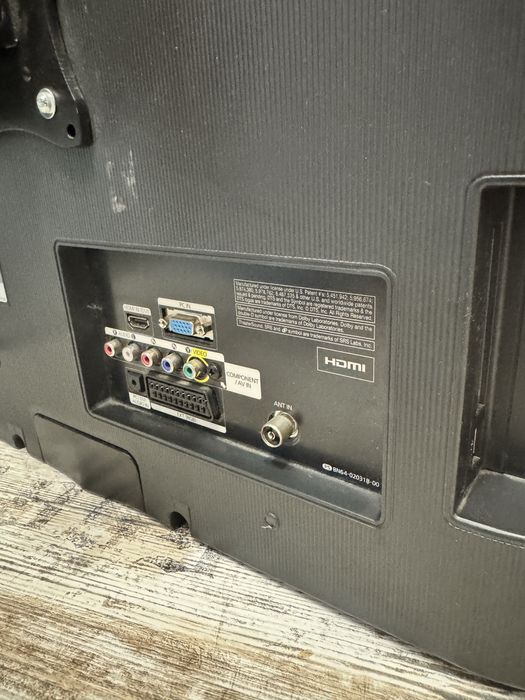 Телевізор Samsung LT24C300EW