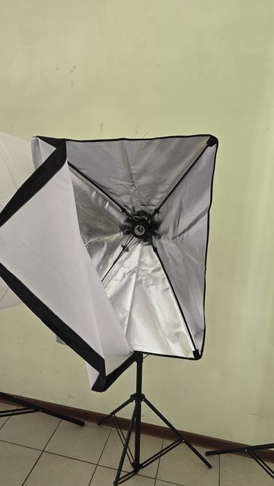 Постійне студійне світло 50/70 + стійка | SoftBox СофтБокс