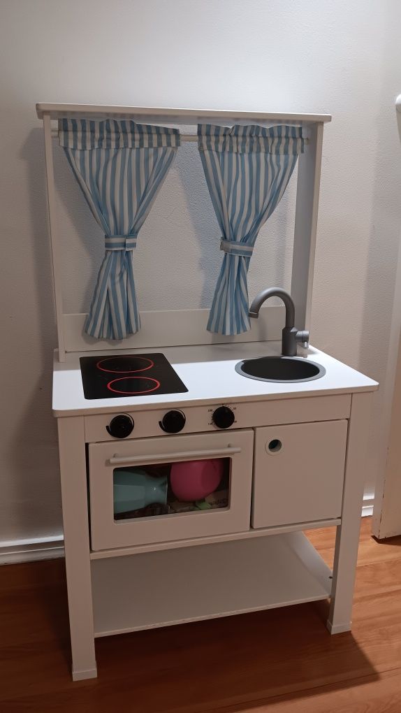 Cozinha Ikea de brincar
