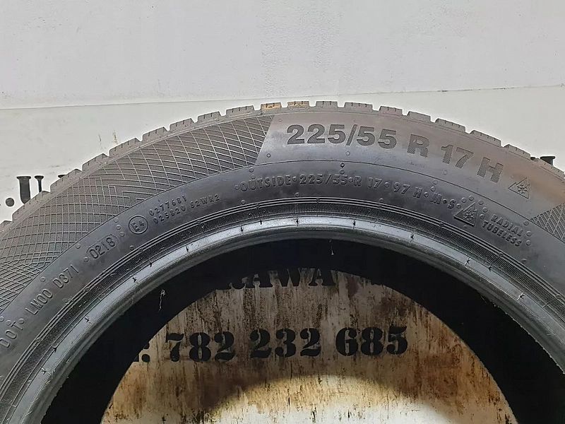 Continental WinterContact 225/55/17/7,9mm (1322)