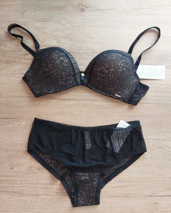 Жіночий комлект білизни