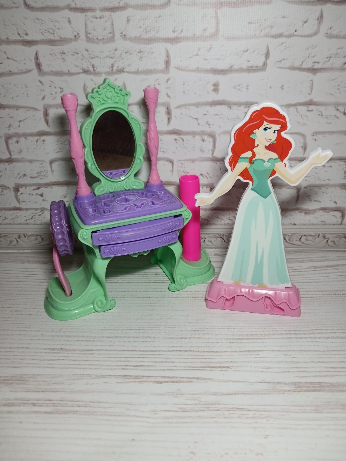 Набір формочок для пластиліну плейдо Play Doh плей до Кухня Ариель