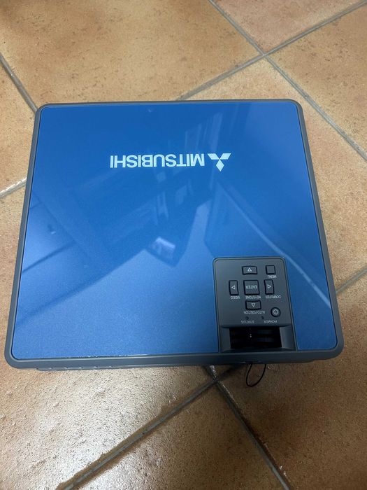 Projetor Video Mitsubishi SL4U