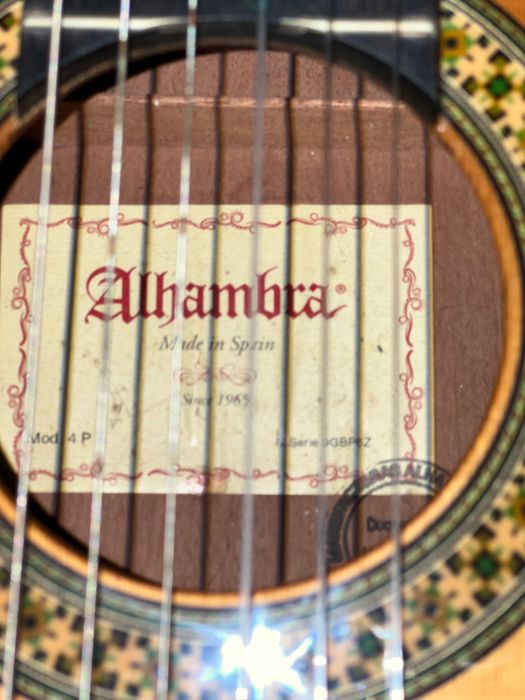 Guitarra Clássica Alhambra 4P