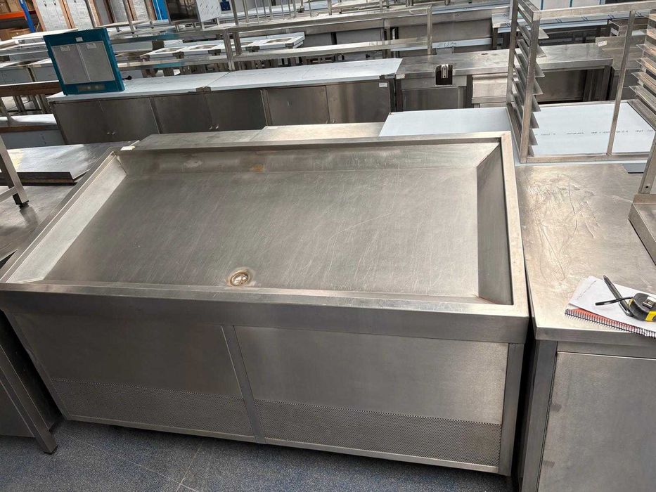 expositor peixaria em aço inox fechado