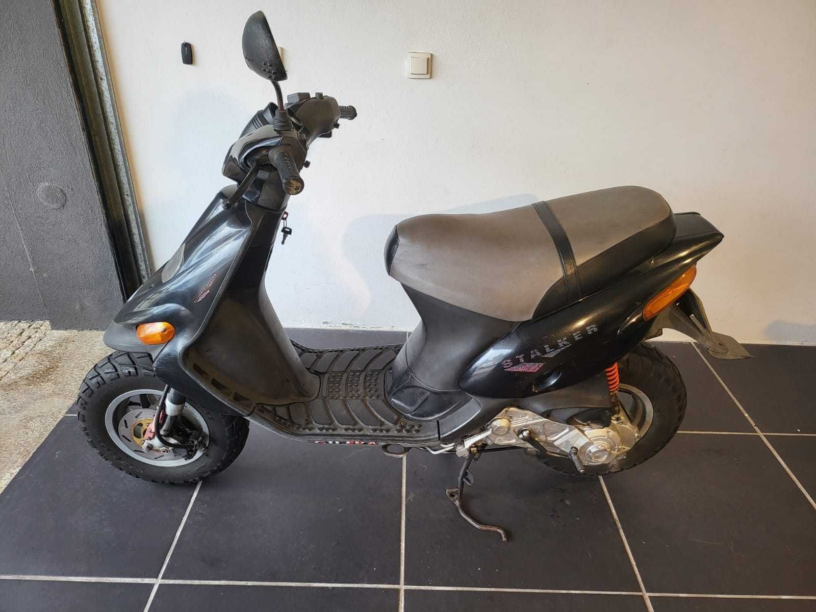 Gilera em bom estado