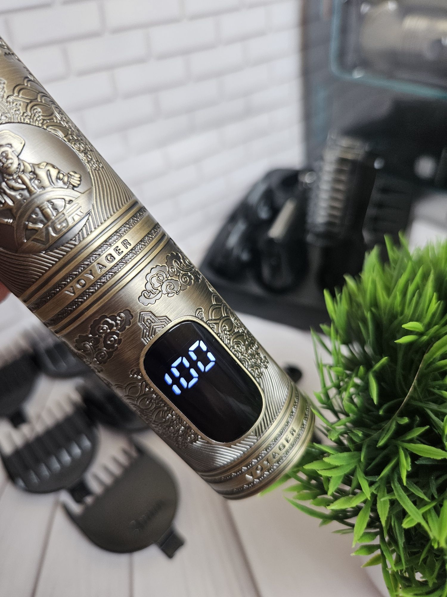 Професійний набір vgr 106 стрижка голови бороди машинка тример набор