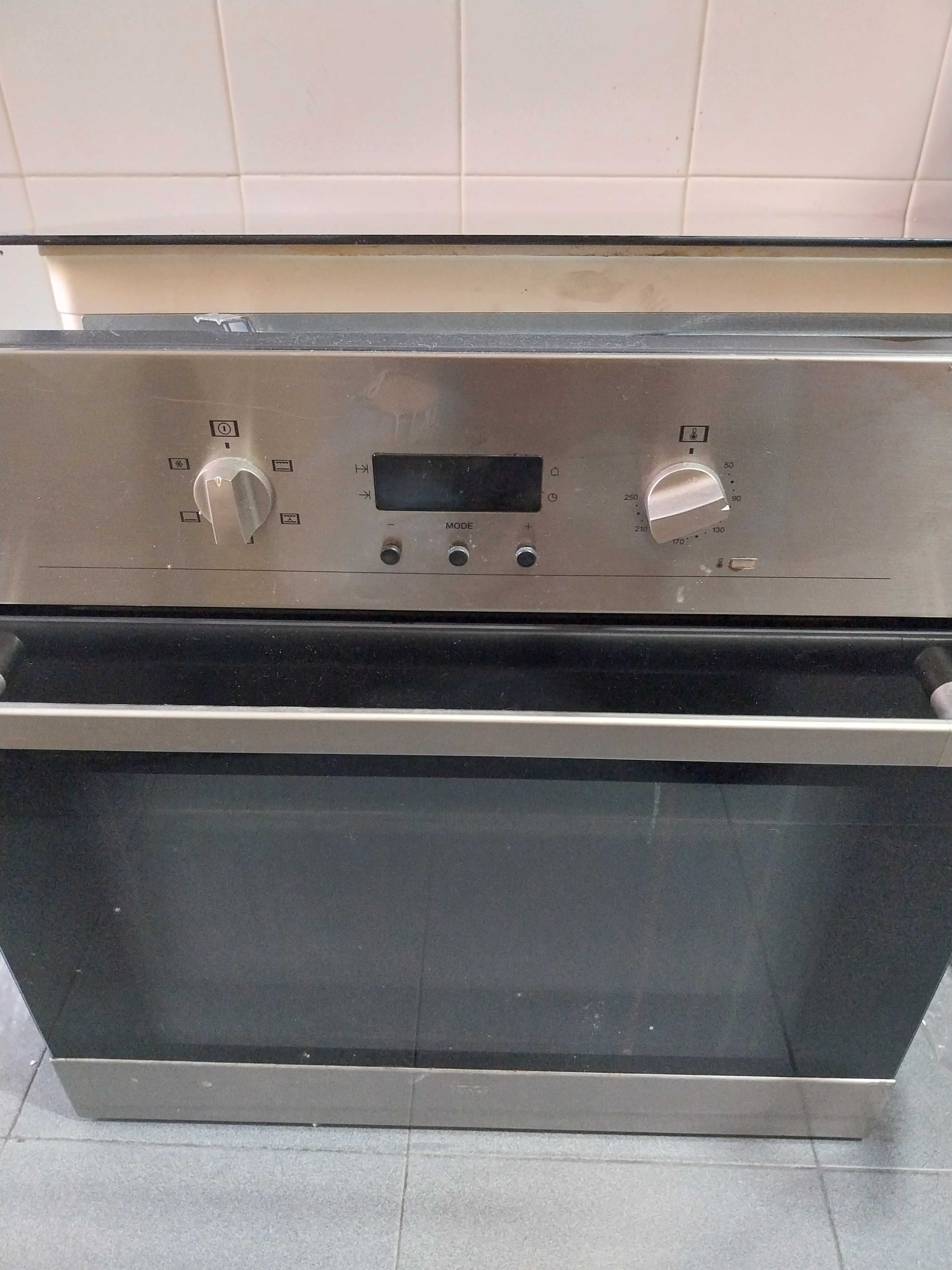 Vendo forno marca Teka com pouco uso