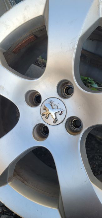 Диски r17 Peugeout 4x108 et29  9684883880