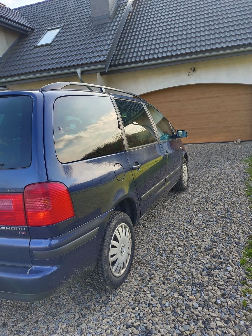 Sprzedam Seat Alhambra 1.9 TDI 130km .Super stan techniczny