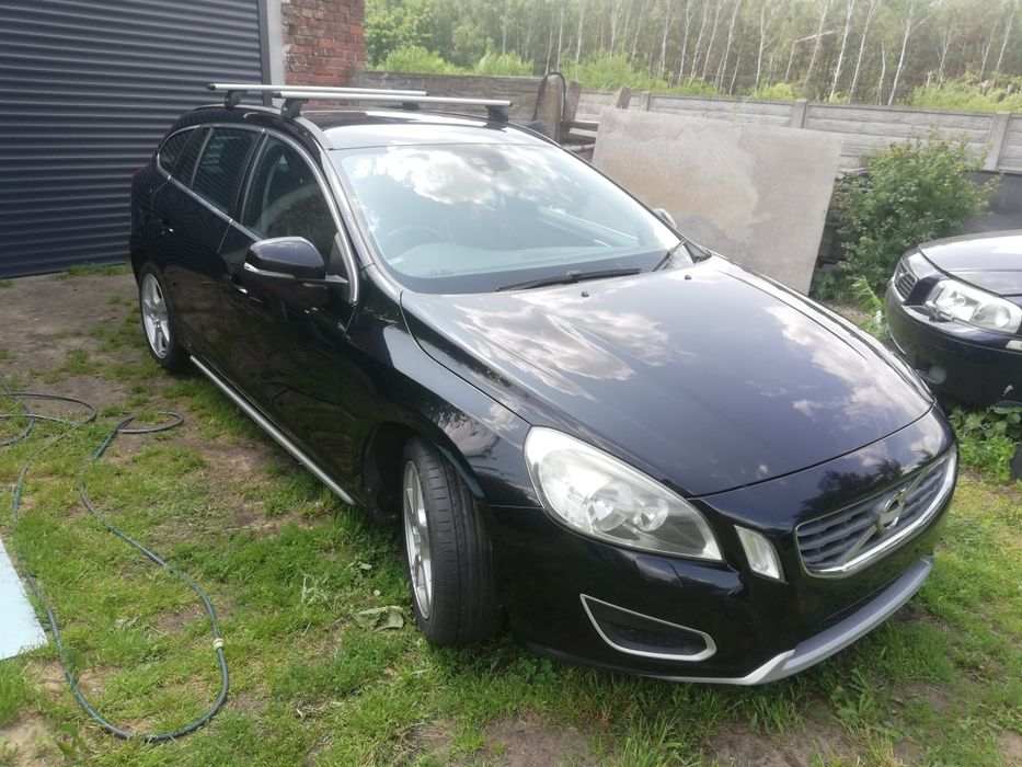 Volvo V60 12r D5 205km 452-26 całe na części