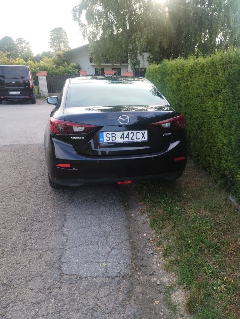 PILNIE SPRZEDAM Mazda 3 2016, 2,0 skyactive