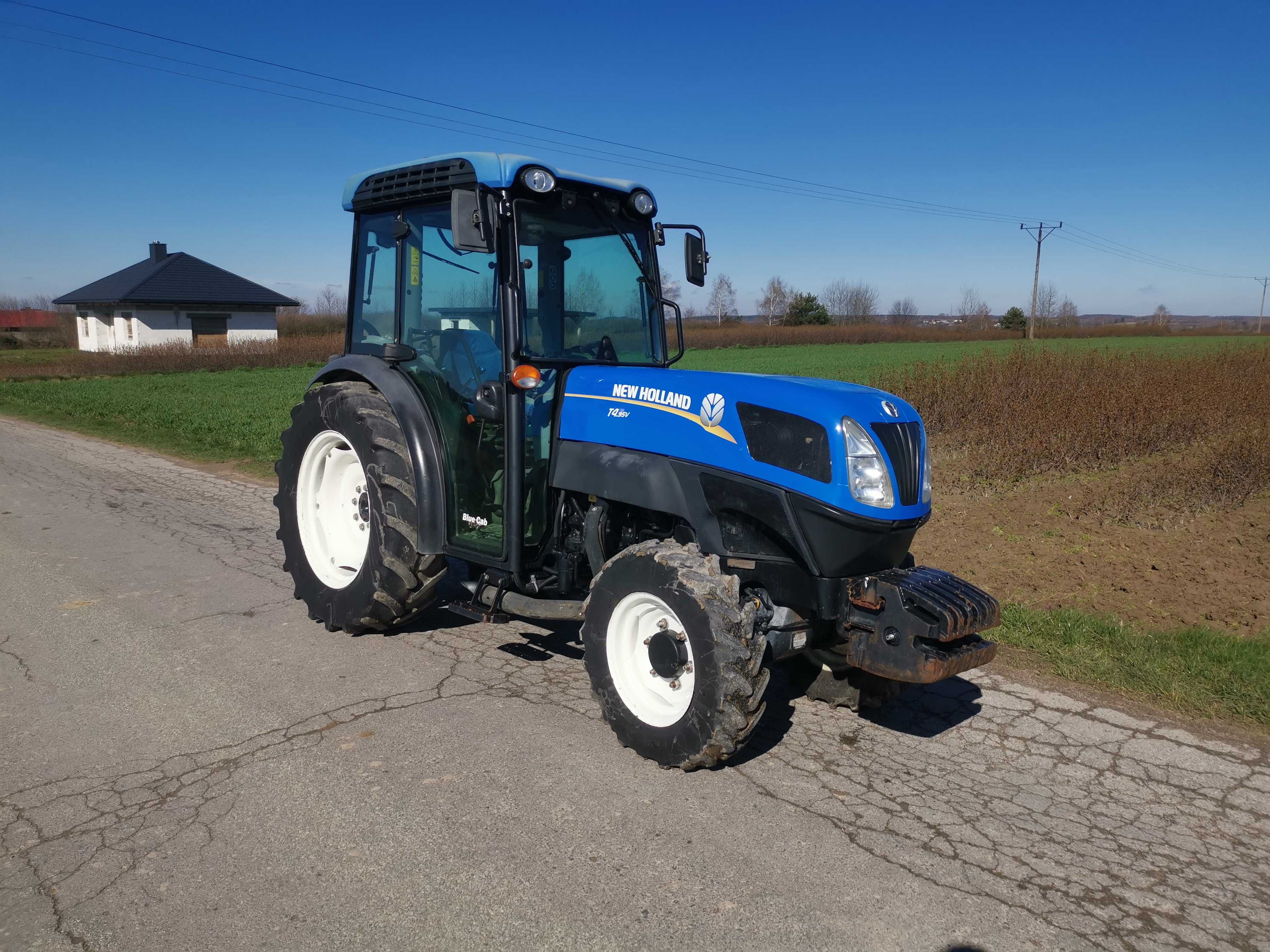 Ciągnik Sadowniczy New Holland T4.95V