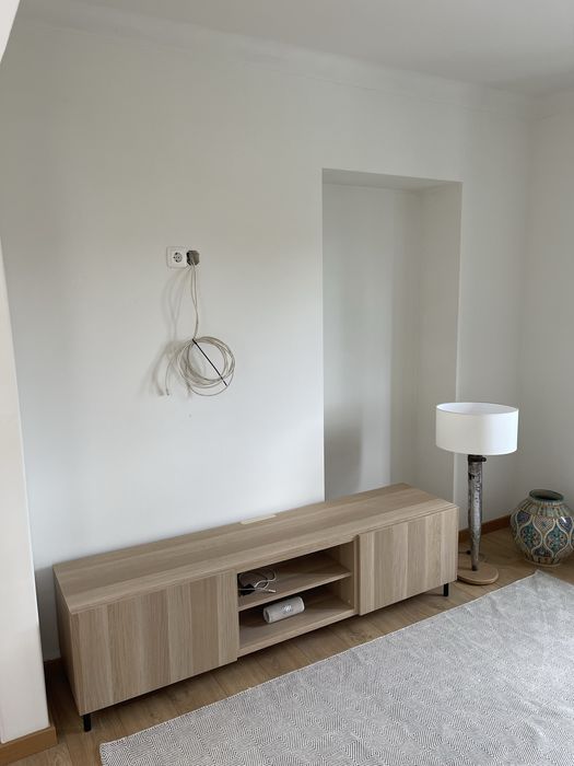 Aparador TV IKEA BESTA