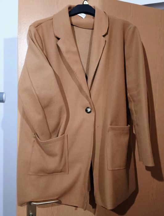 kurtki wiosenne szt 20 zł