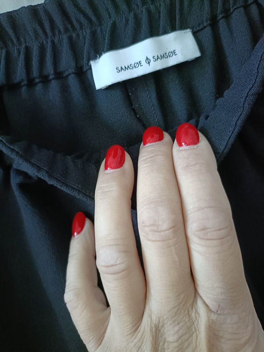 Czarne spodnie prosta szeroka nogawka manon plants rozm. S/M