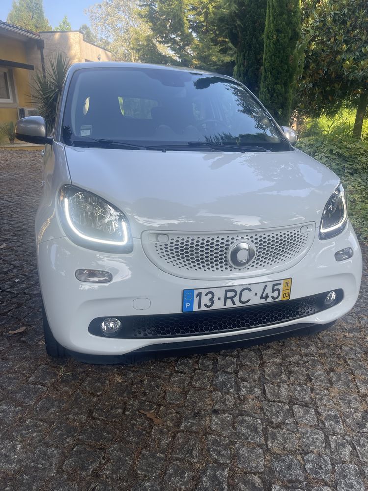 Smart ForFour Caixa Automática