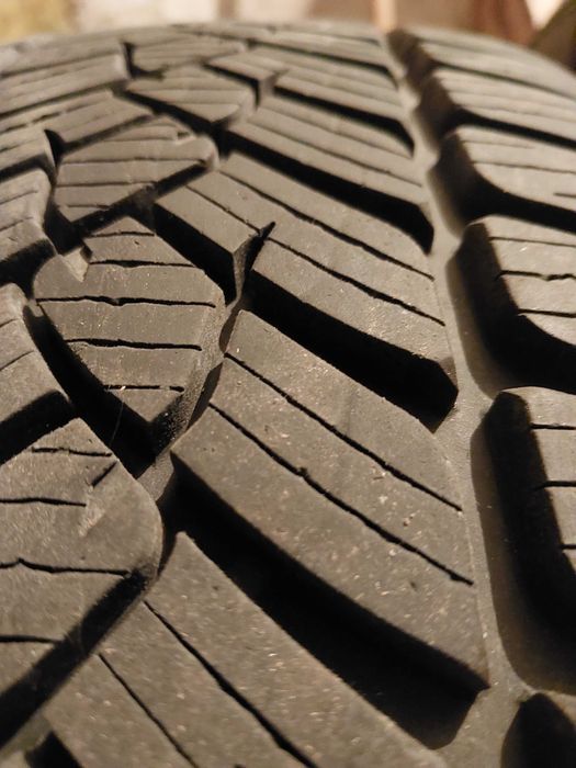 Sprzedam Alufelgi 16' -5szt oryginał + opony zimowe