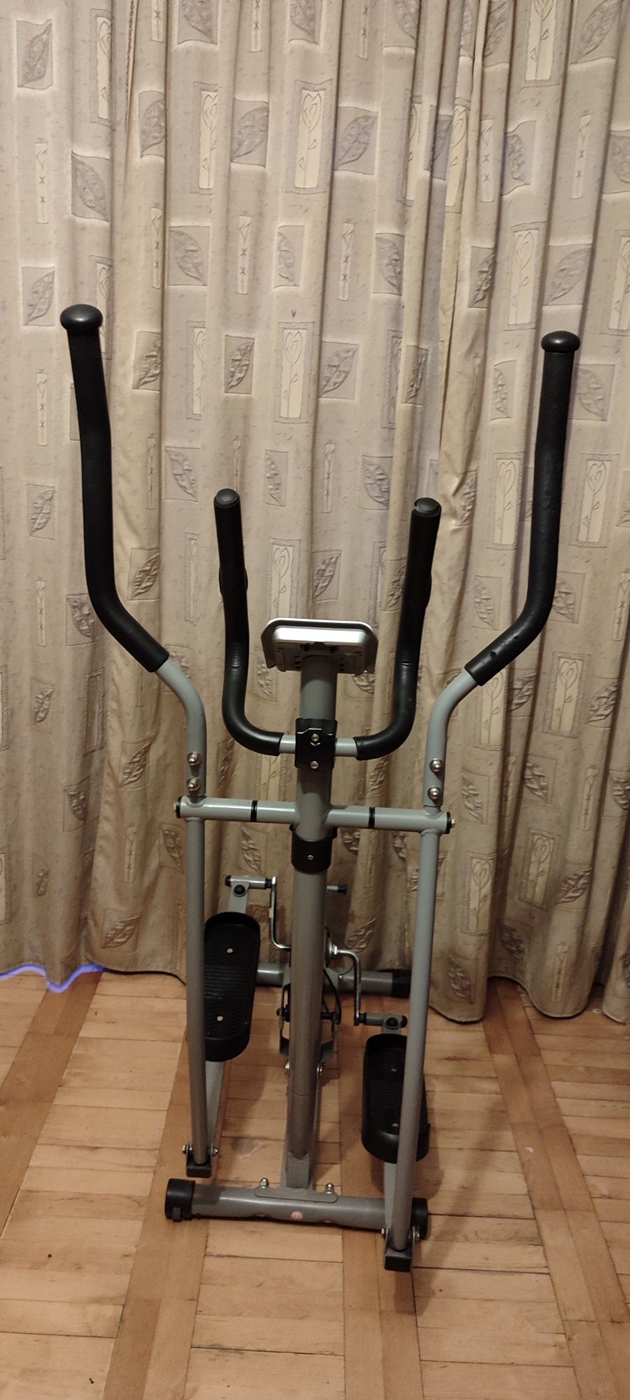 Orbitrek / Stepper do ćwiczeń w domu