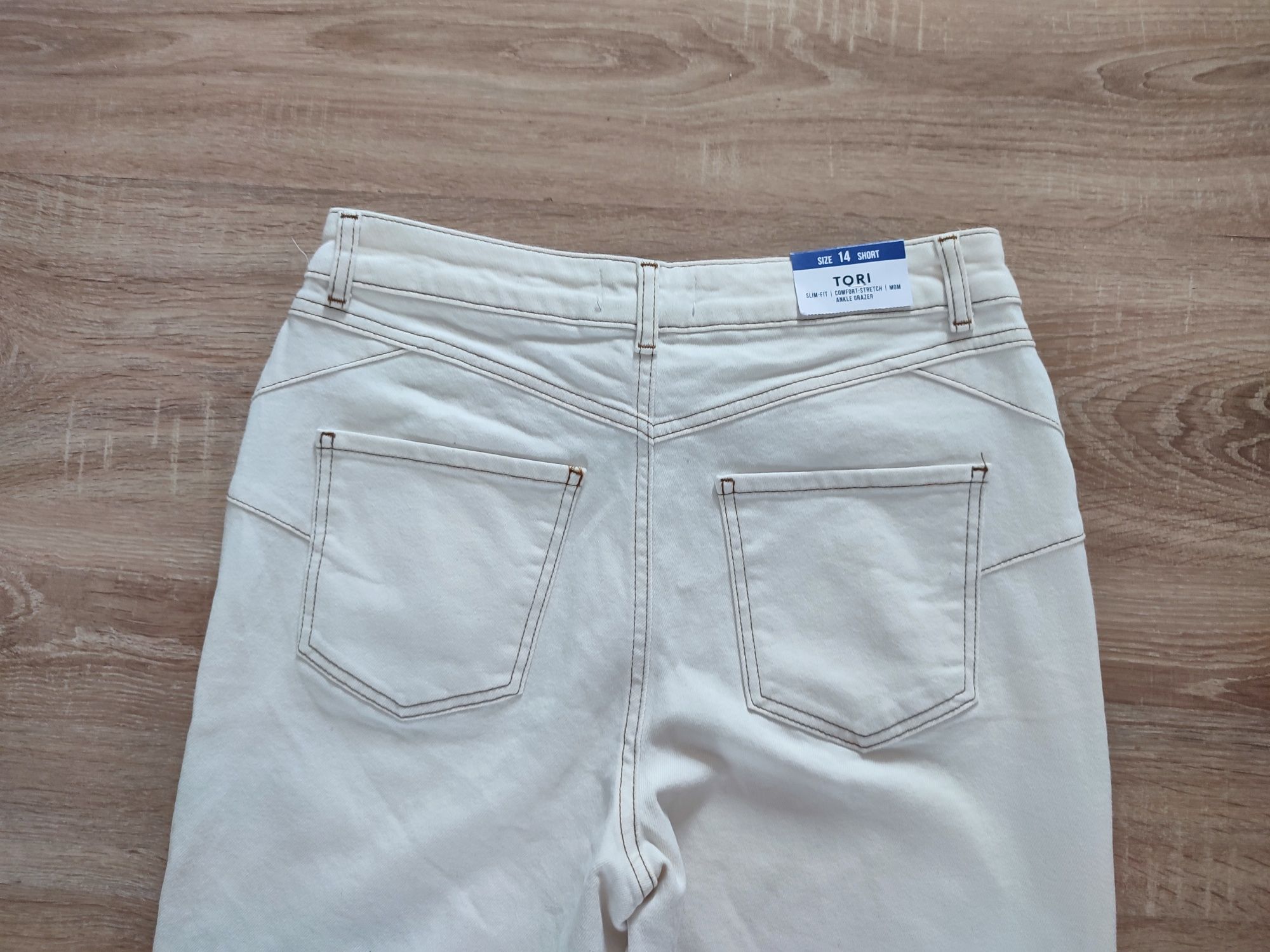 Spodnie Mom jeans