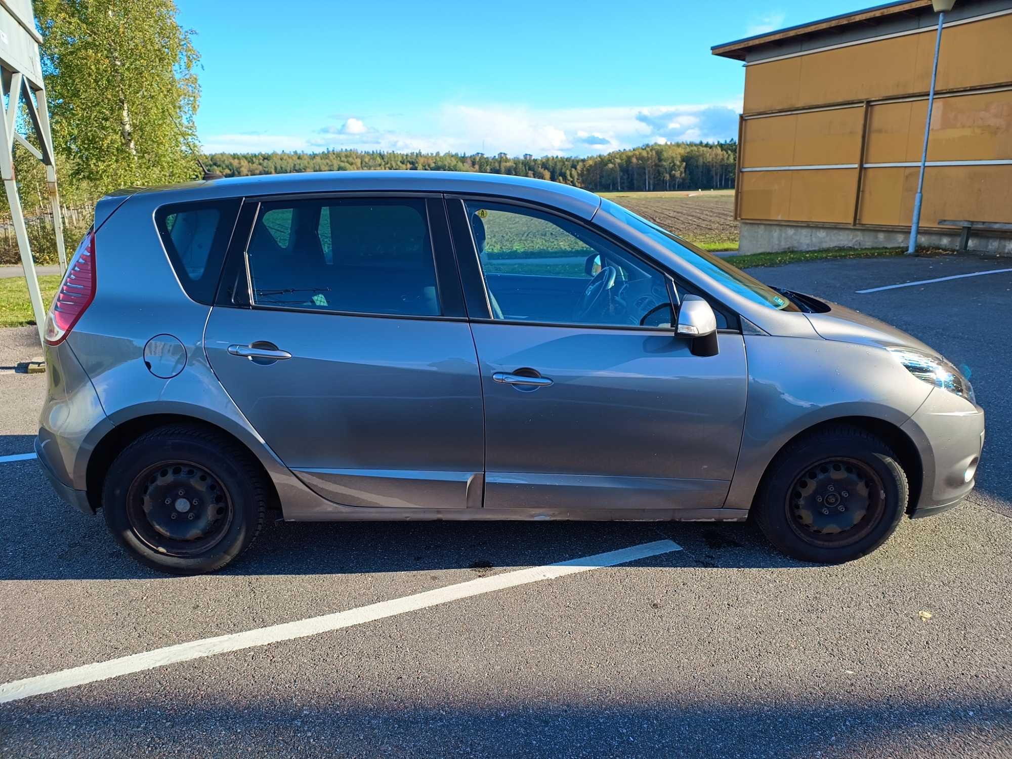 Renault Scenic III 1.5 dCi 105 KM