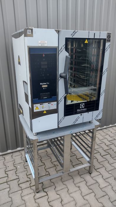 Piec konwekcyjno-parowy Electrolux 8 x 400x600 bake nowy.