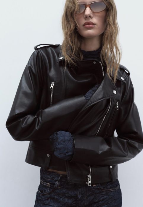 Курточка zara, ог 51, довжина 55 си, рукав 66 см , проліт  з розміро