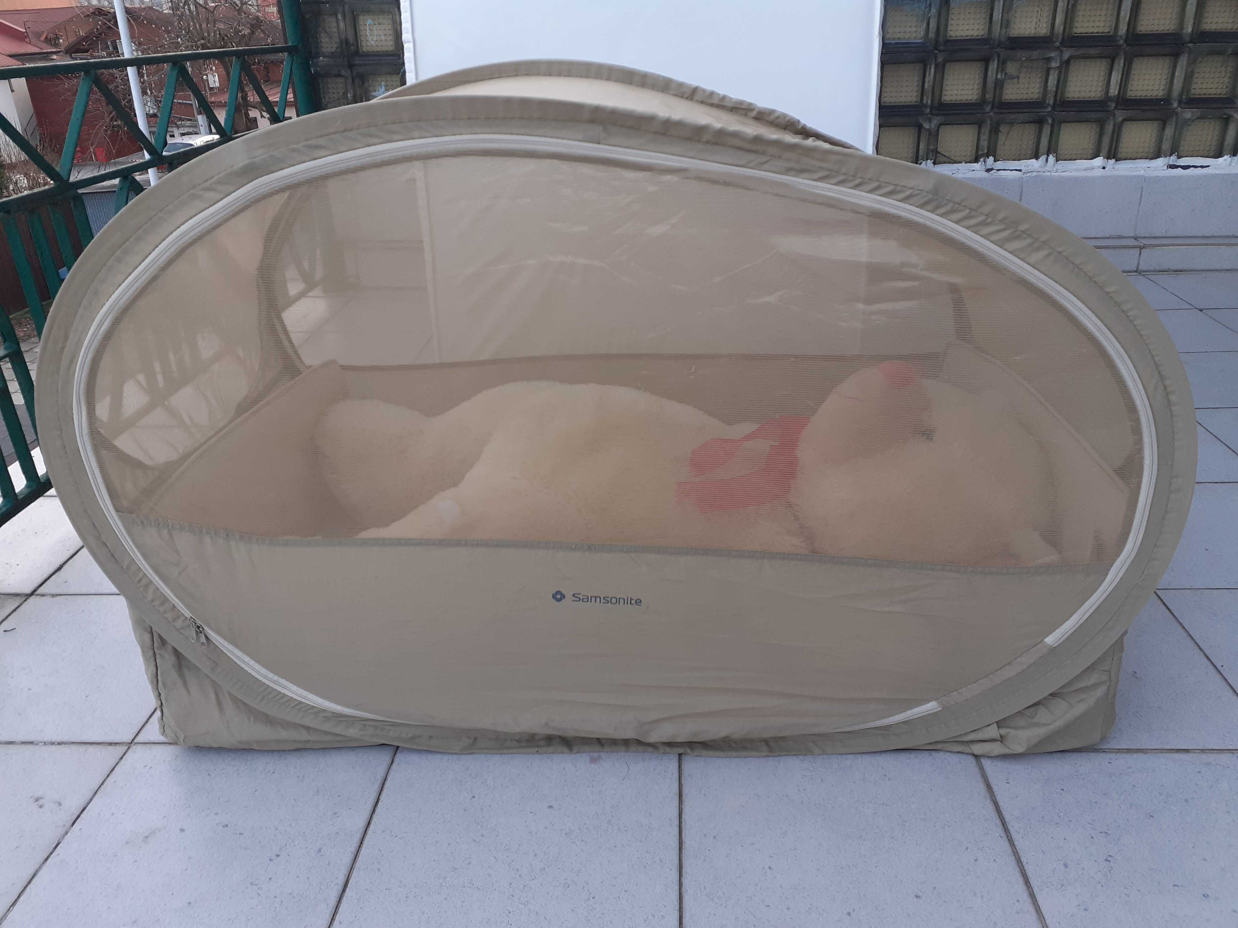 Łóżeczko kempingowe. Namiot dla niemowlaka Samsonite