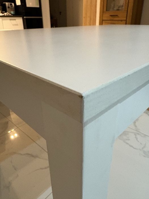 Biały duży rozkładany stół IKEA