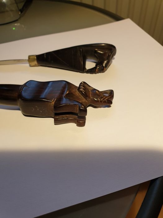 Otwieracz do kapsli + nożyk do gazet SŁOŃIE