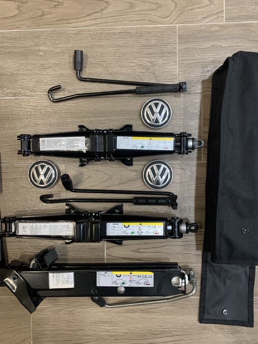 Домкрат Volkswagen Tiguan VW новий