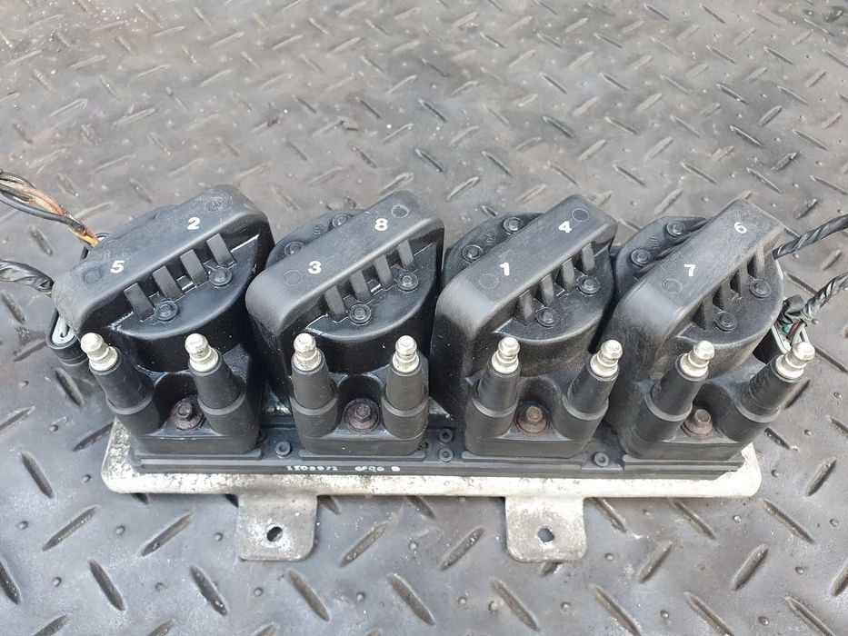 CEWKA ZAPŁONOWA  Buick Riviera z 1999 r. OEM Oldsmobile Aurora 94-99 CADILLAC DEVILLE ELDORADO IGNITION CONTROL MODULE COIL PACK 4.6L 1103971