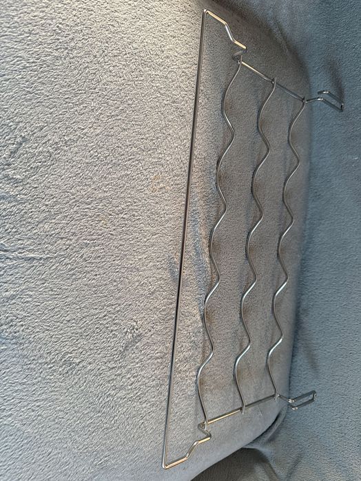 Półka na butelki do lodówki