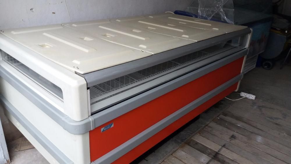 Продам лари морозильные