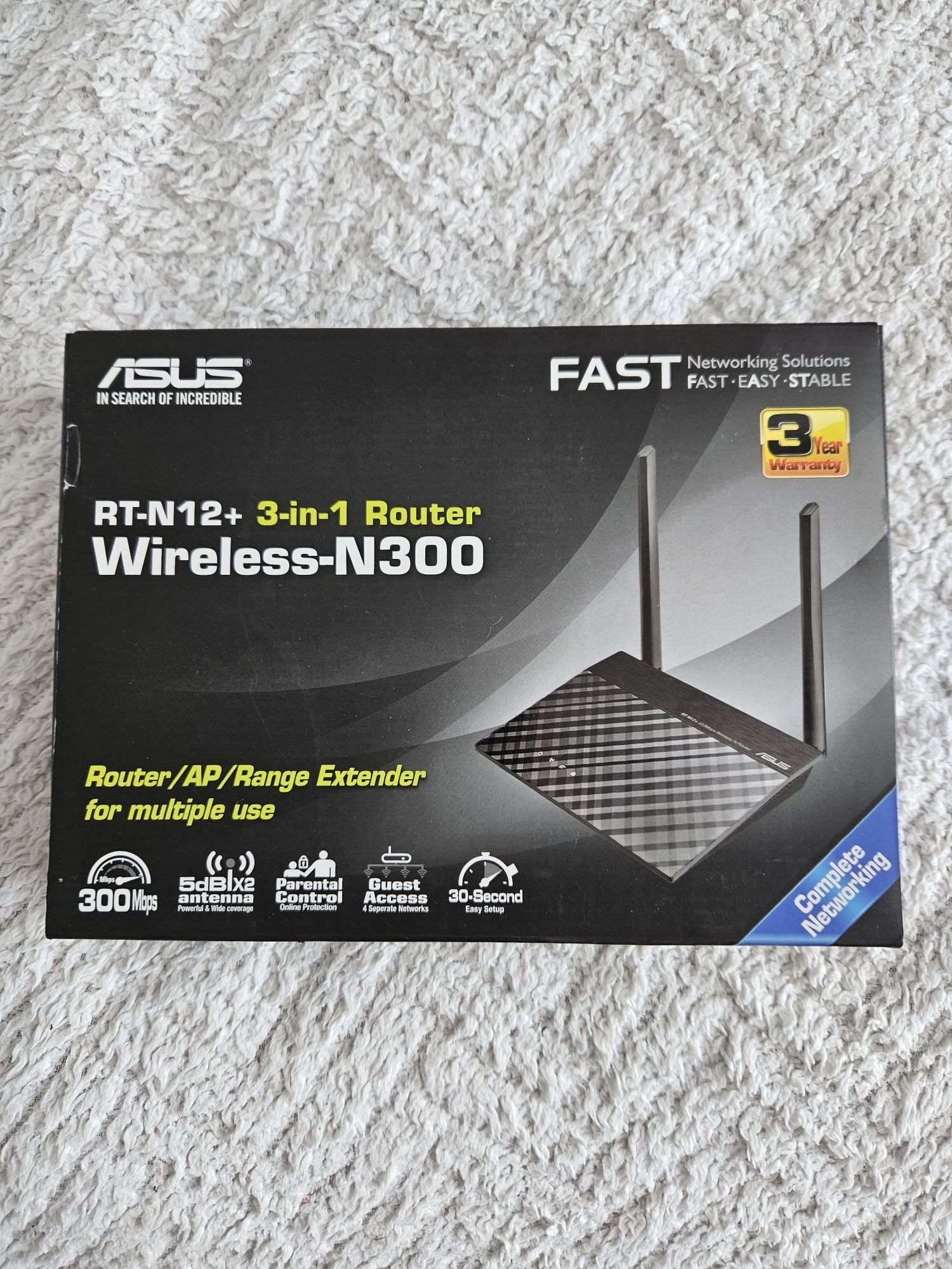 Router WI-FI marki Asus