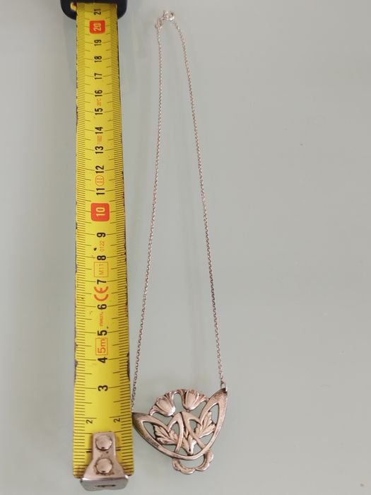 lindo colar de prata Arte Nova