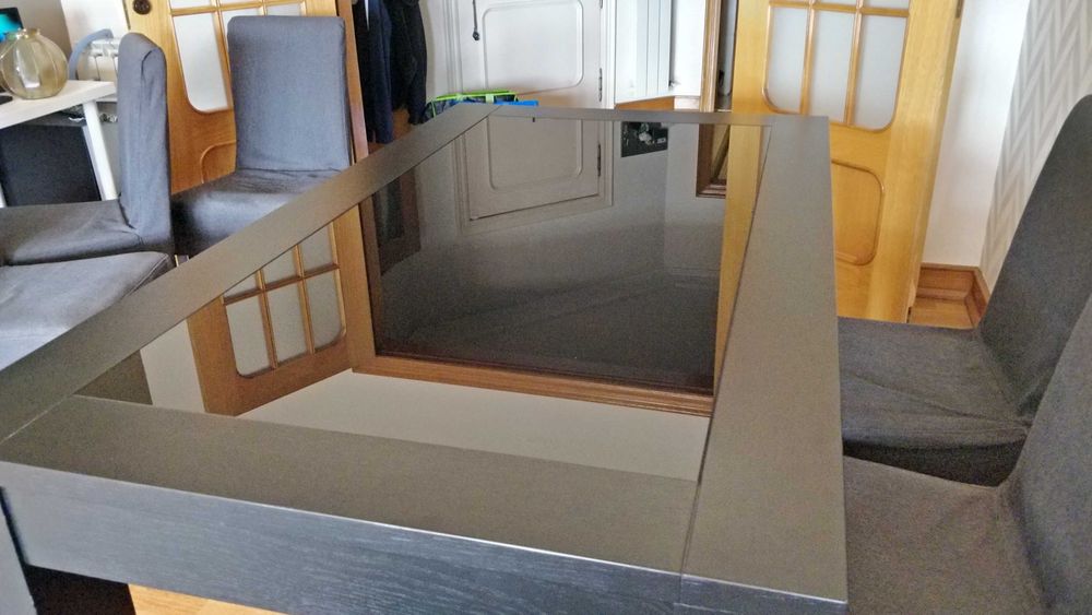 Mesa de jantar extensível Wengué (oferta das cadeiras)