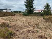 Vendo 2 terrenos urbanos com ligação entre si