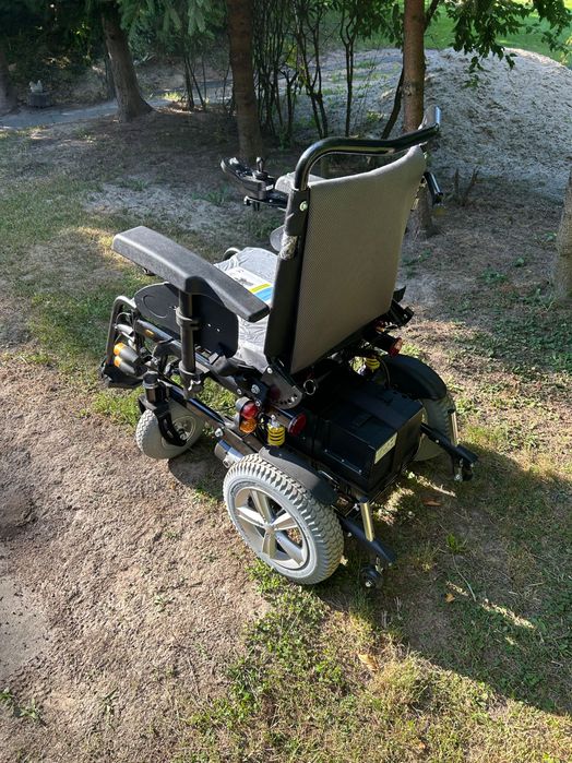 Elektryczny wózek inwalidzki